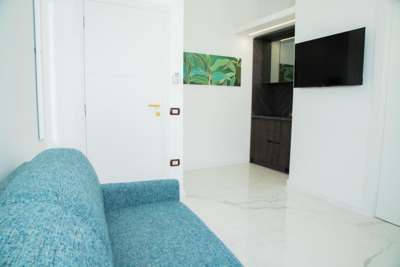 Lagi Suites نابولي المظهر الخارجي الصورة