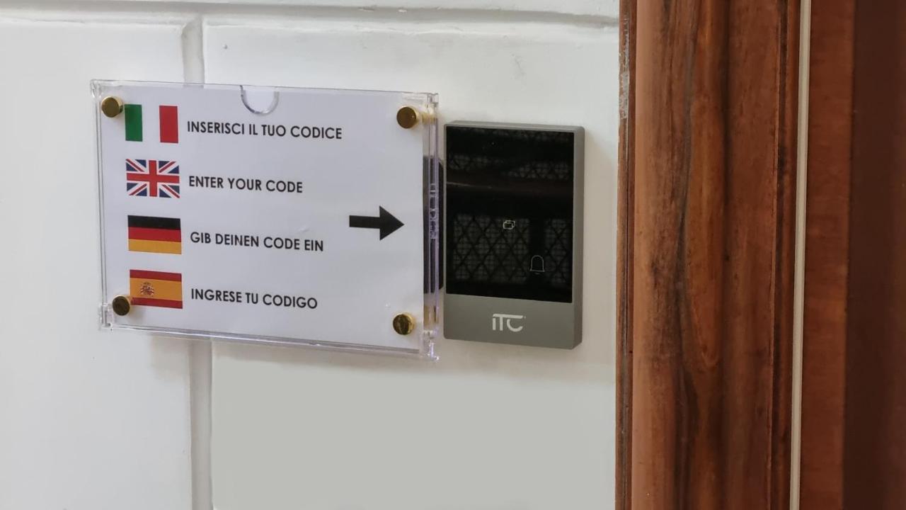 Lagi Suites نابولي المظهر الخارجي الصورة